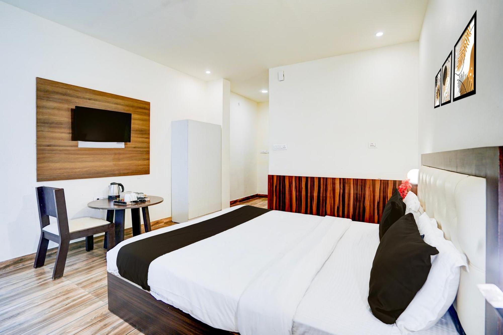 Collection O Golapar Haldwani Hotell Kāthgodām Exteriör bild